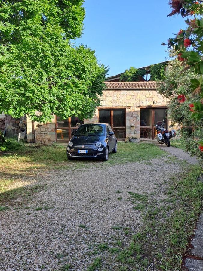 B&B S'Omu Antiga Nureci Luaran gambar